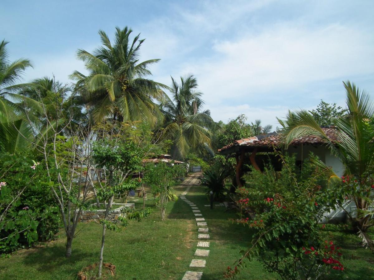 Vila Coconut Island Tangalle Exteriér fotografie